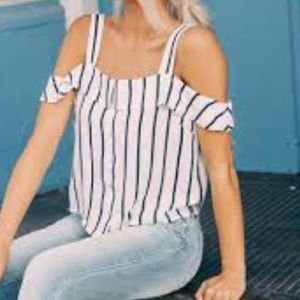 ❤️3X20 FIRST LOVE White Striped Poof Cold Shoulder Top | S